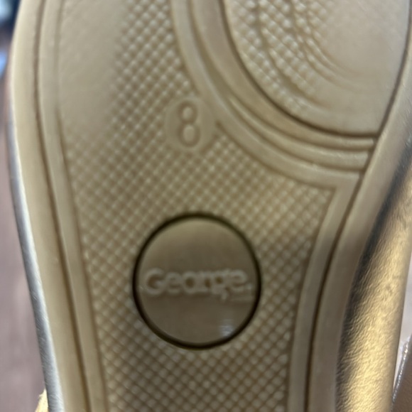 George Gold Dress Shoes with Elegant Strap - Picture 3 of 5